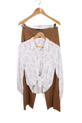 חולצה מכופתרת ציפורים בלבן- M